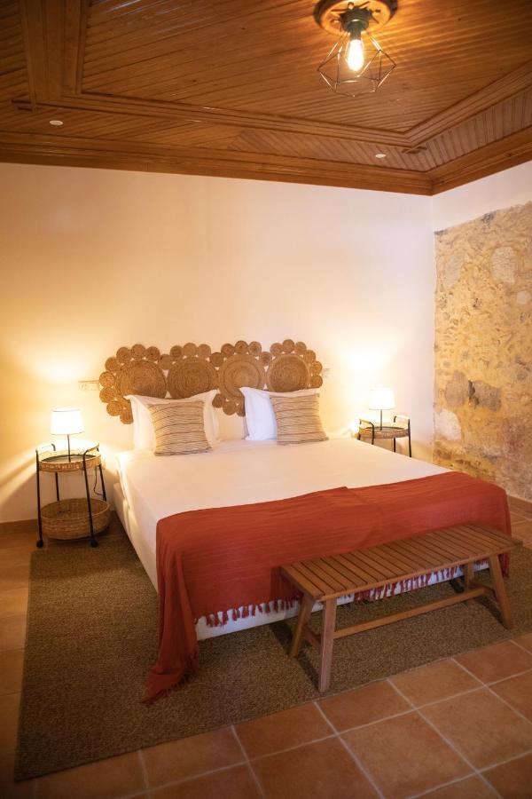 알카네나 O Pombal B&B 외부 사진