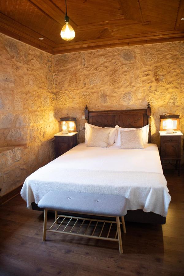 알카네나 O Pombal B&B 외부 사진